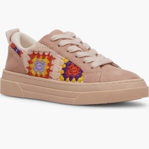 Steve Madden Girls Crochet Accent Sneakers Sz 2